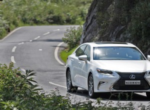 Lexus ES 300h 2017 STD Extérieur